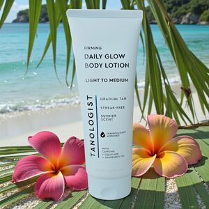 Tanologist Firming Daily Glow Body Lotion- Light/Medium Gradual Self Tanner NEW